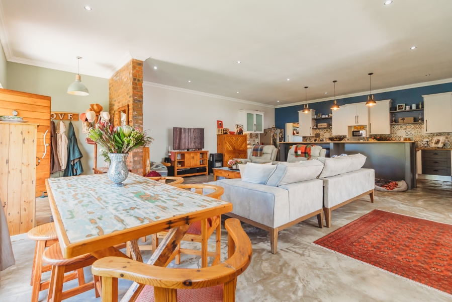 5 Bedroom Property for Sale in Heather Park Western Cape